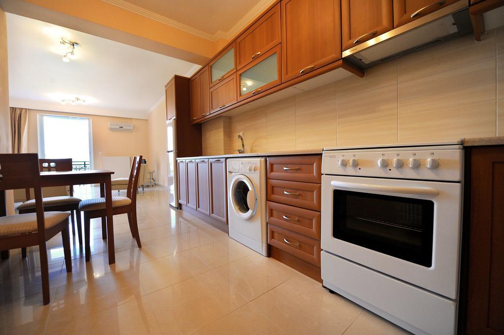 Dionysos Luxury *